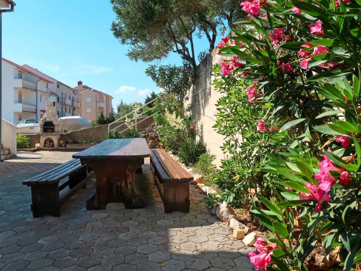 Apartment Andrea - Rab102 By Interhome Barbat na Rabu 外观 照片
